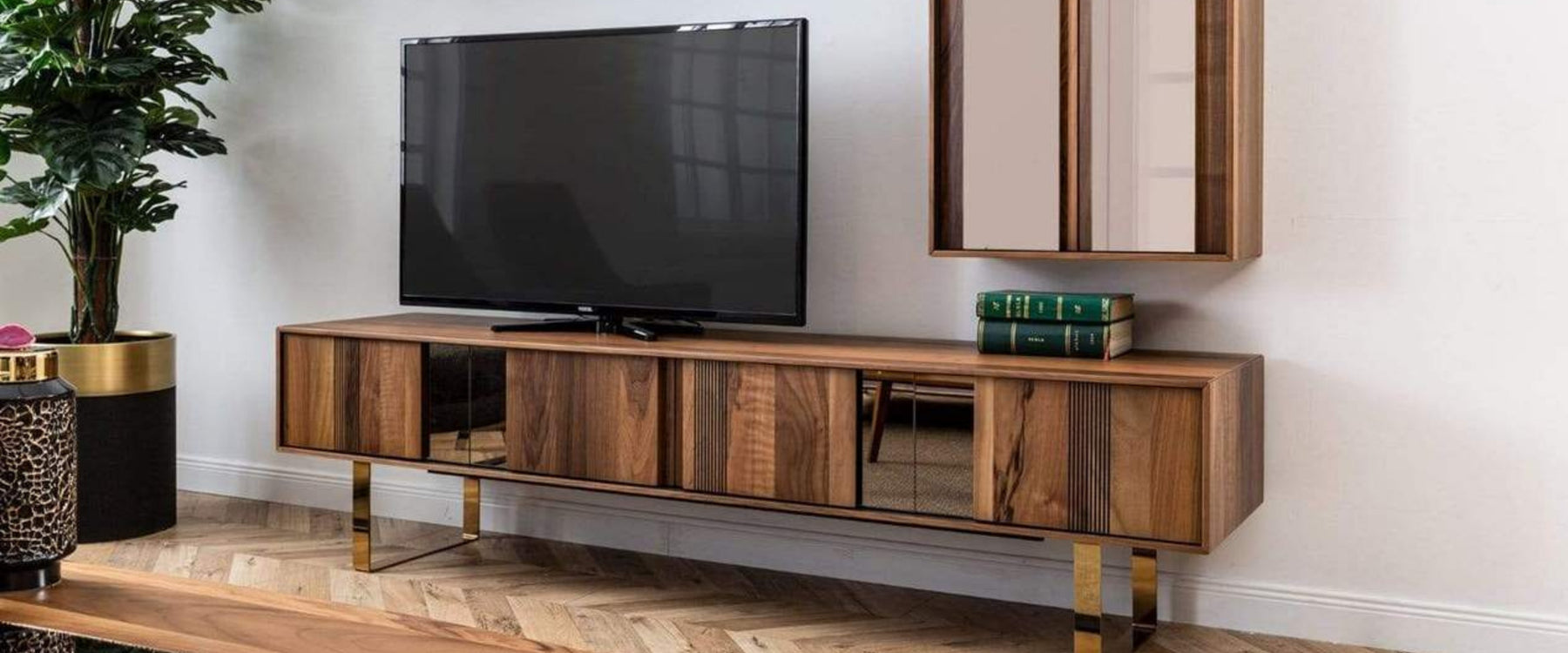 Things to Consider When Choosing a Television Unit