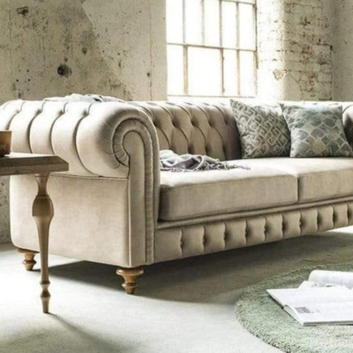 What should we pay attention to when buying a living room set?