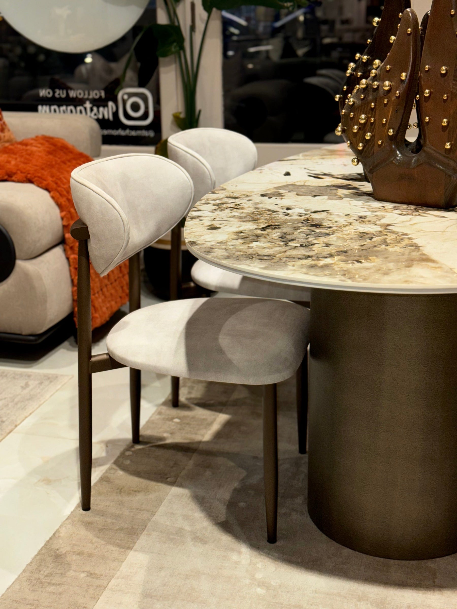 Top 5 Large Furniture Pieces You Shouldn’t Miss This Black Friday