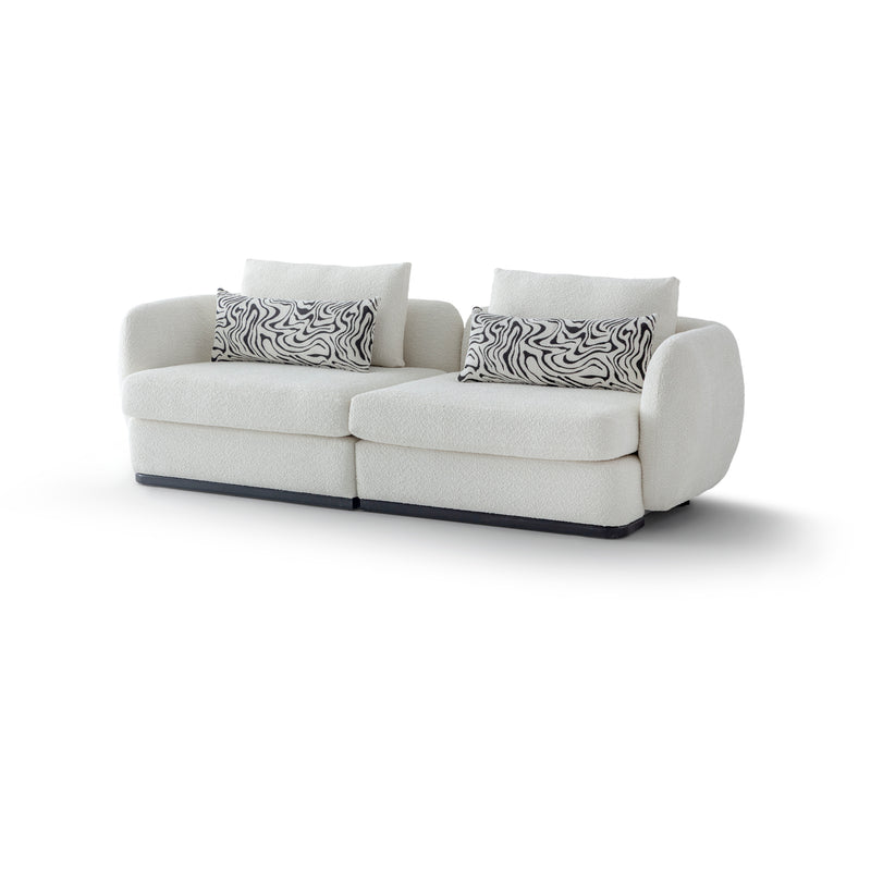 Lunwick Sofa from the Lunwick collection, view 3