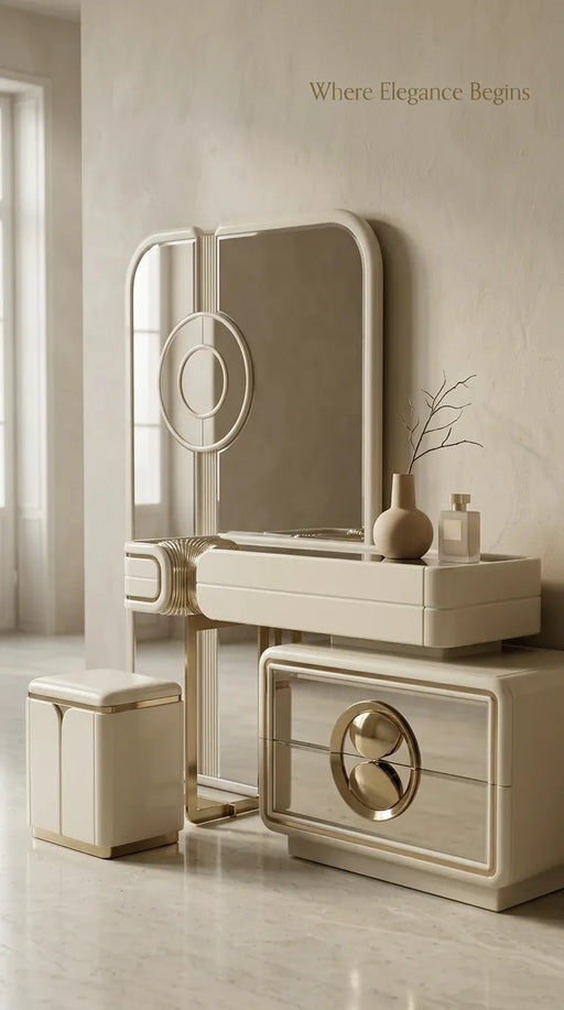 Corinne Mirror from the Corinne collection, view 2