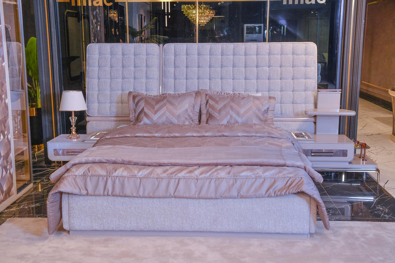 Lindell Bed from the Lindell collection