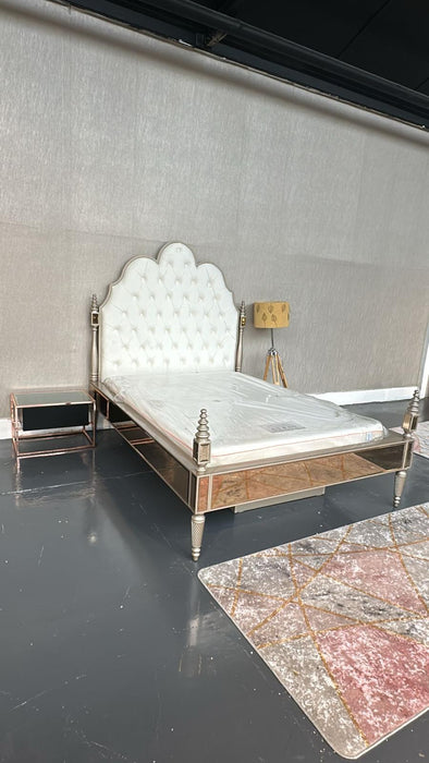 Atmacha Home And Living Bed King India Bedstead (Outlet)