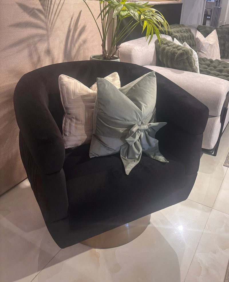 Atmacha Home And Living Outlet Black / Antique Brass Ex display Deria Armchair