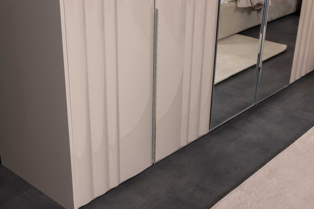 Atmacha Home And Living Wardrobe Bugatti Wardrobe