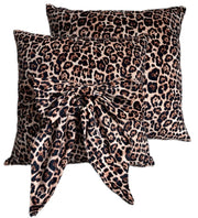 Atmacha Home & Living Cushion 45x45 cm / Assorted PAUL MONEYPENNY LEOPARD SPOT WITH BOW  45x45 cm