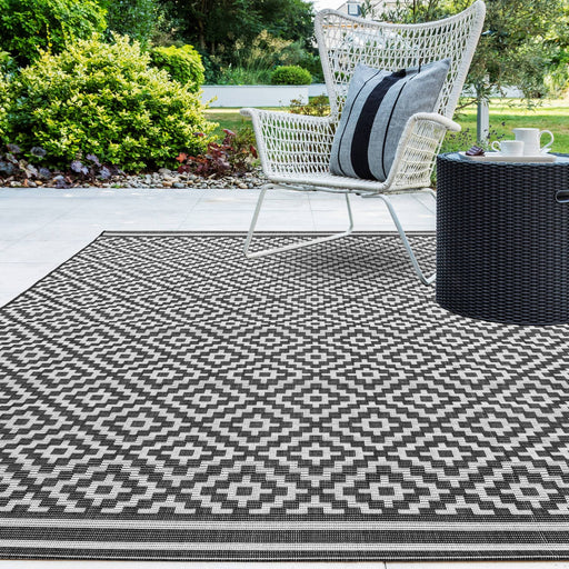 Atmacha Home & Living Rug Patio PAT12 Diamond Mono - Monochrome - Flatweave Rug