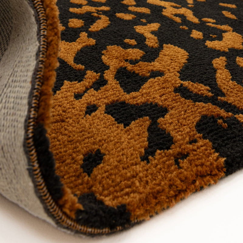 Atmacha Home & Living Rug Wilder Splash Charcoal Rug – Black & Orange Modern Rug