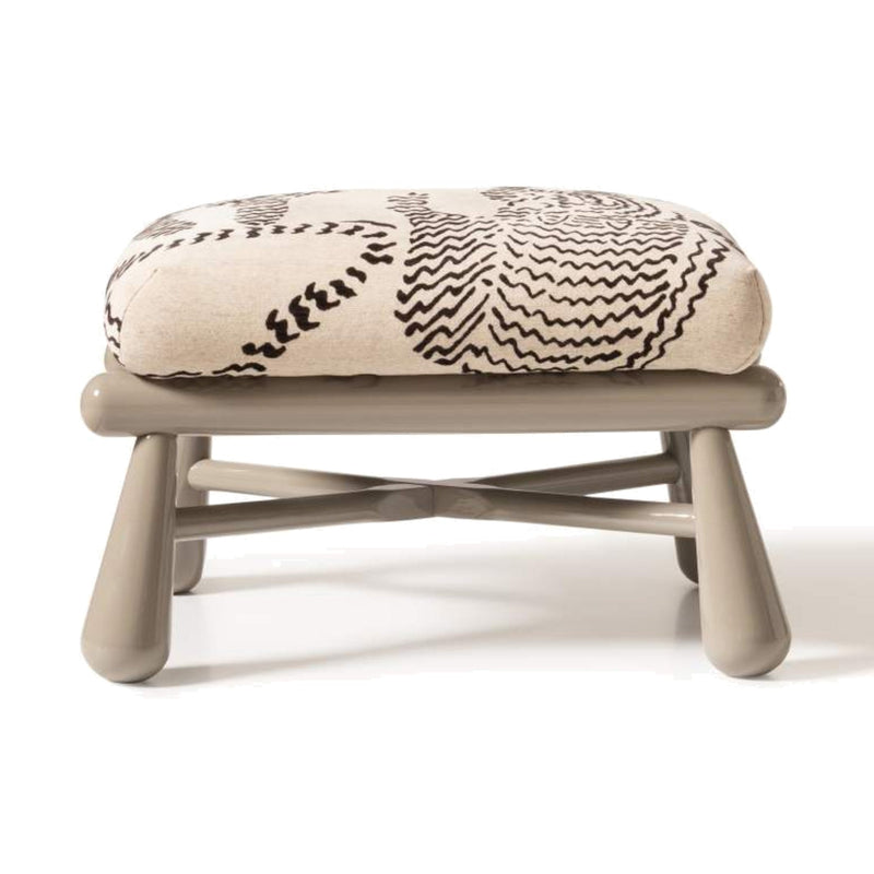 Hollin Pouffe